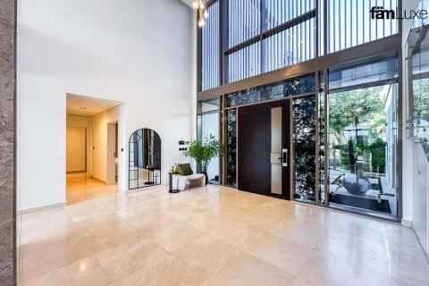 6 bedrooms Villa No. 131182 14