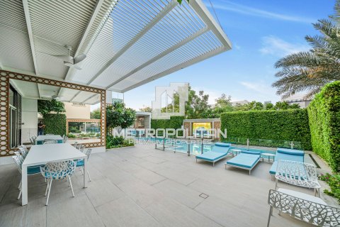 Вилла с 5 спальнями  №127971 27