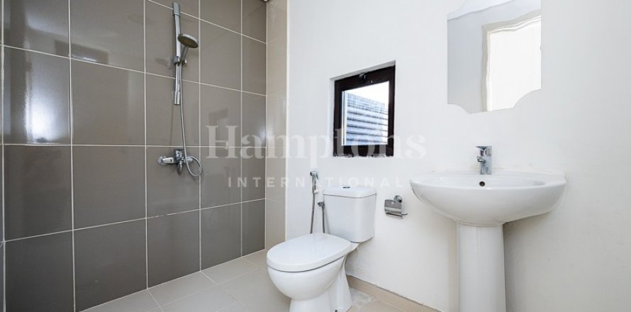 Townhouse de 3 dormitorios en Trinity, UAE No. 147460