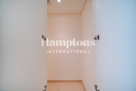 4 bedrooms Townhouse in The Valley, UAE No. 147461 9