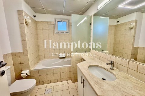 5 bedrooms Villa in Meadows 1, UAE No. 147459 13