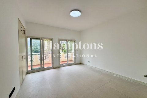 5 bedrooms Villa in Meadows 1, UAE No. 147459 7
