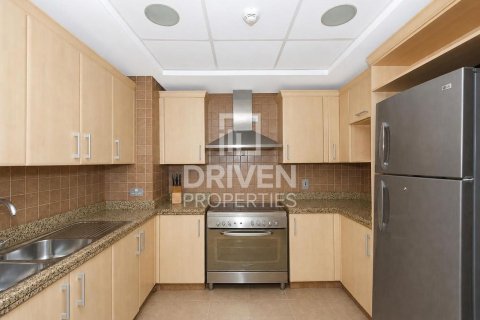 2 bedrooms Apartment in Shoreline Apartments, UAE No. 192318 12