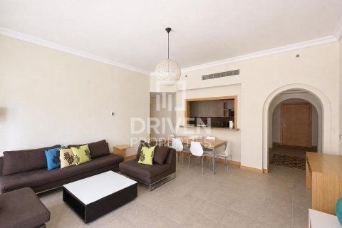 2 bedrooms Apartment in Shoreline Apartments, UAE No. 192318 4