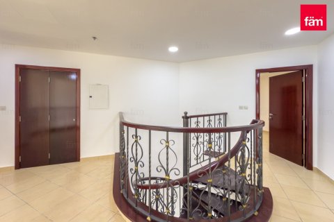 Квартира с 4 спальнями №126822 15