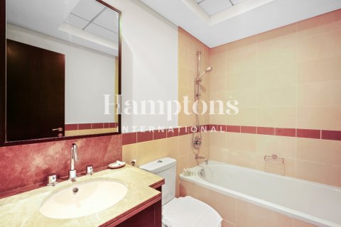 Studio Apartment in Downtown Dubai (Downtown Burj Dubai), UAE No. 151188 4