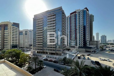 38مربع، شقة في Dubai Sports City, الإمارات العربية المتحدة رقم 172014 6