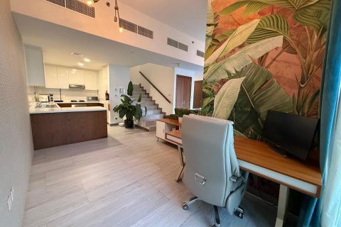 2 bedrooms Duplex in Jumeirah Village Circle, UAE No. 185045 4
