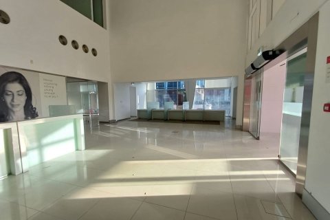 1750مربع، عقار تجاري في Corniche Road, الإمارات العربية المتحدة رقم 79586 3