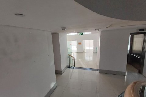 1750مربع، عقار تجاري في Corniche Road, الإمارات العربية المتحدة رقم 79586 20