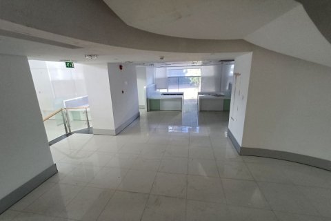 1750مربع، عقار تجاري في Corniche Road, الإمارات العربية المتحدة رقم 79586 15
