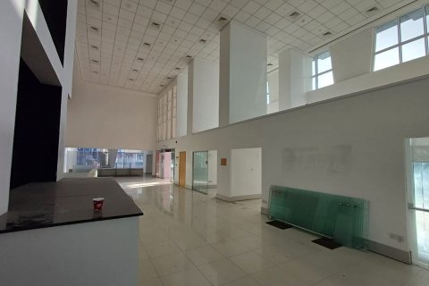 1750مربع، عقار تجاري في Corniche Road, الإمارات العربية المتحدة رقم 79586 18
