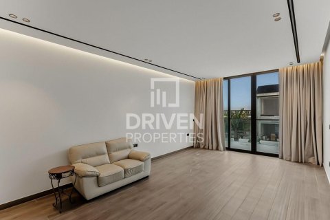 Вилла с 7 спальнями в Jumeirah Park, ОАЭ №193657 4