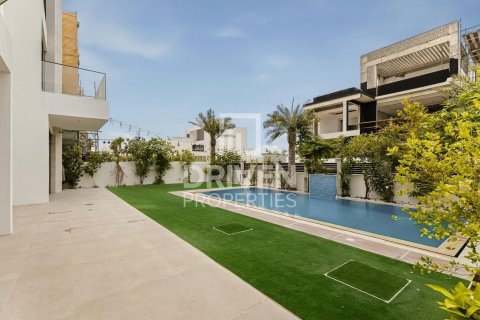 Вилла с 7 спальнями в Jumeirah Park, ОАЭ №193657 19