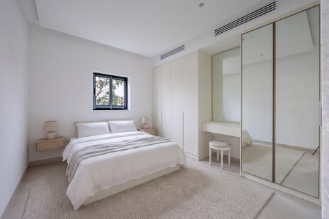 4 bedrooms Villa in Jumeirah Village Triangle, UAE No. 183352 12