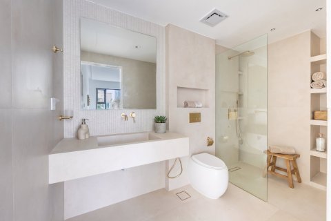 4 bedrooms Villa in Jumeirah Village Triangle, UAE No. 183352 7