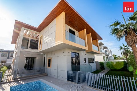 Вилла с 6 спальнями №131188 8