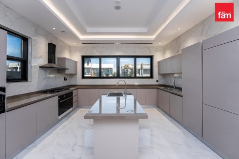 Вилла с 6 спальнями №131188 7