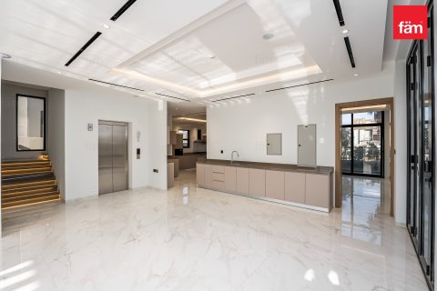 Вилла с 6 спальнями №131188 17