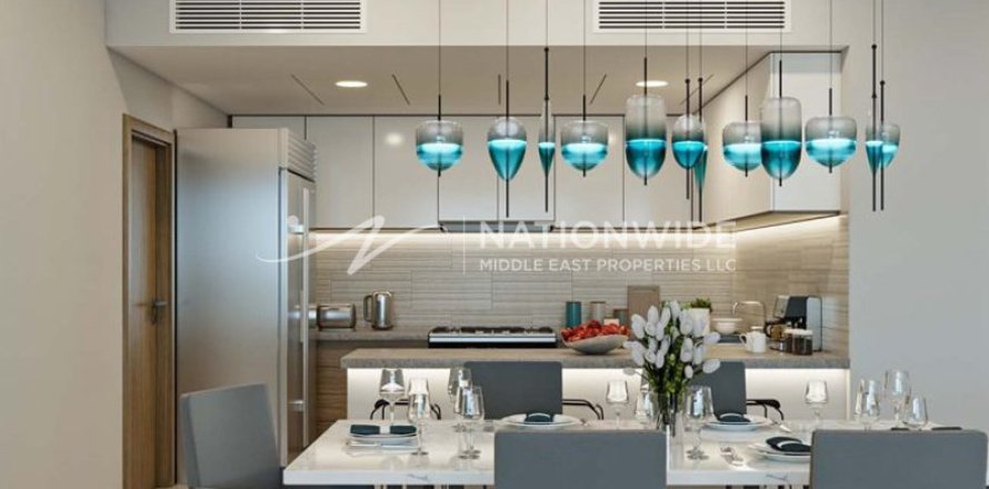 Apartment de 2 dormitorios en Abu Dhabi, UAE No. 99088