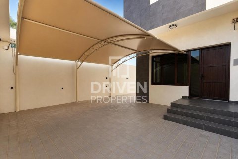 4 bedrooms Villa in Mirdif Villas, UAE No. 189895 26