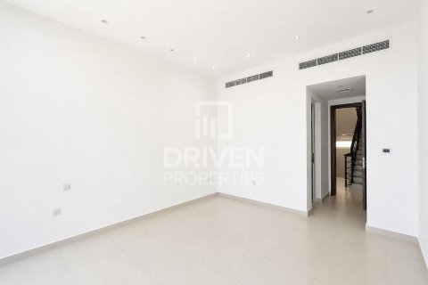 4 bedrooms Villa in Mirdif Villas, UAE No. 189895 13