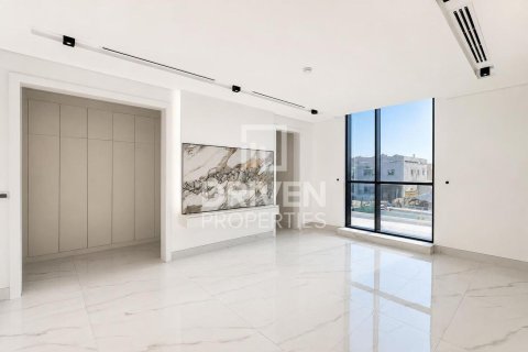 4 bedrooms Townhouse in Mirdif Villas, UAE No. 189899 16