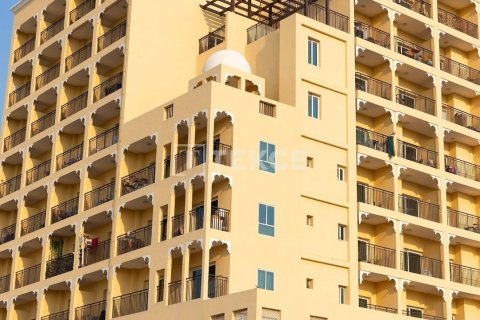 2 bedrooms Apartment in Al Warsan, UAE No. 166356 6