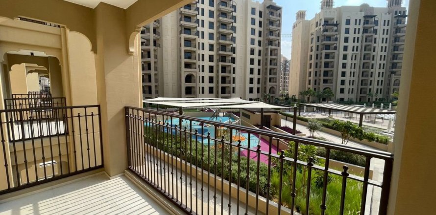1 bedroom Apartment in Umm Suqeim, UAE No. 166351