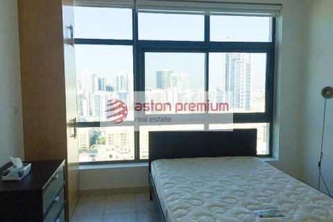 Apartment de 1 dormitorio en The Views, UAE No. 203238 17