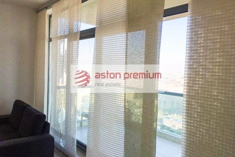 Apartment de 1 dormitorio en The Views, UAE No. 203238 6