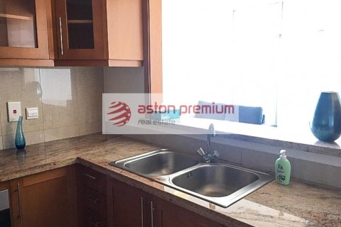 Apartment de 1 dormitorio en The Views, UAE No. 203238 13