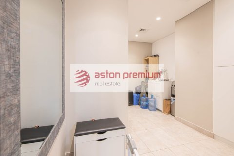 Apartment de 3 dormitorios en Jumeirah Village Circle, UAE No. 203236 12