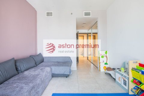 Apartment de 3 dormitorios en Jumeirah Village Circle, UAE No. 203236 14