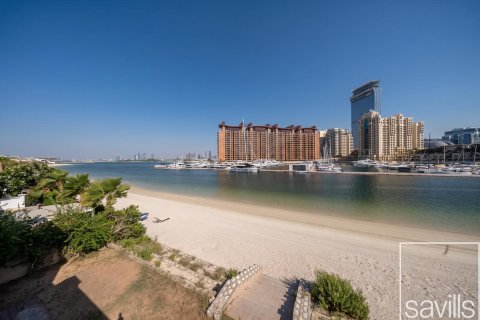 5 غرفة نوم  فيلا في Garden Homes, الإمارات العربية المتحدة رقم 206006 3