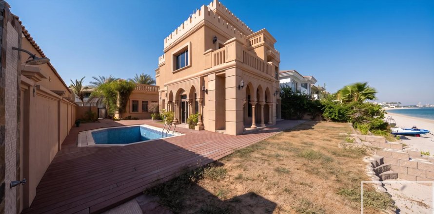 5 غرفة نوم  فيلا في Garden Homes, الإمارات العربية المتحدة رقم 206006