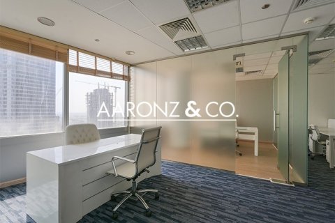 86m² Office in Jumeirah Lake Towers, UAE No. 139972 3