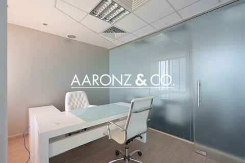 86m² Office in Jumeirah Lake Towers, UAE No. 139972 8