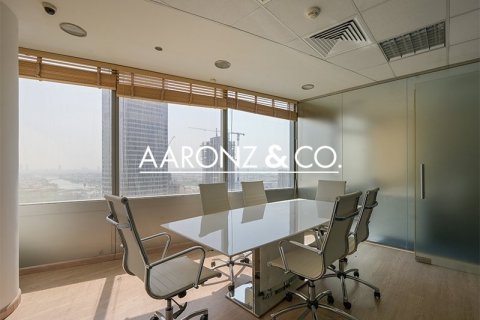 86m² Office in Jumeirah Lake Towers, UAE No. 139972 10