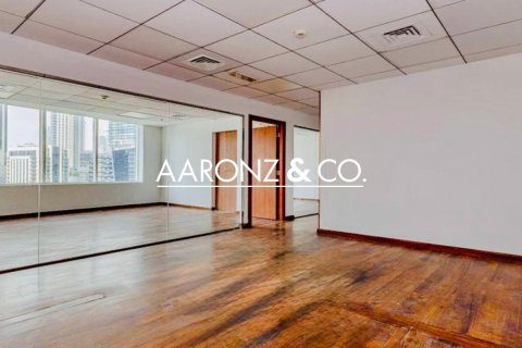 129m² Office in Business Bay, UAE No. 139968