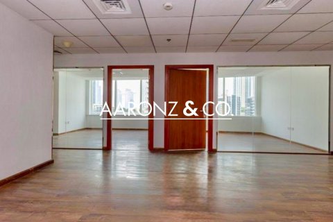 129m² Office in Business Bay, UAE No. 139968 9