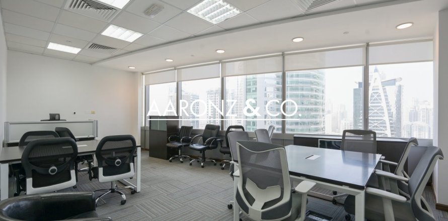 99m² Office in Jumeirah Lake Towers, UAE No. 139971