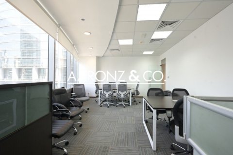 99m² Office in Jumeirah Lake Towers, UAE No. 139971 8