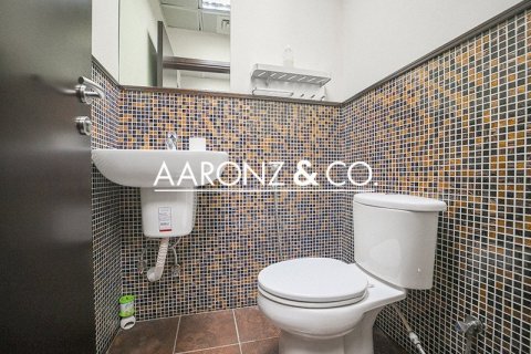 84m² Office in Jumeirah Lake Towers, UAE No. 139973 13