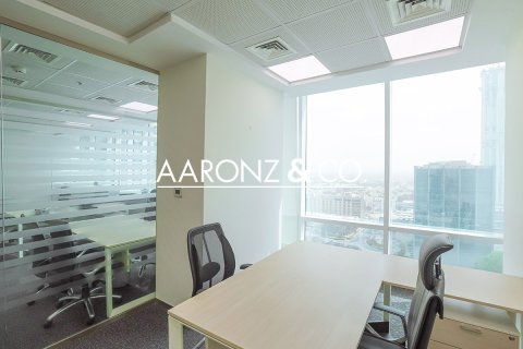 160m² Office in Jumeirah Lake Towers, UAE No. 139974 8