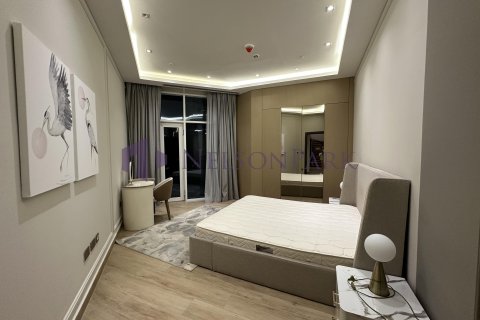 5 bedrooms Duplex in Doha, Qatar No. 58428 11