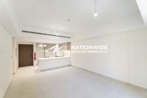 2 bedrooms Apartment in Dubai, UAE No. 143013 4
