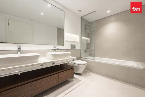 Квартира с 2 спальнями в Умм-Сукейм, ОАЭ №165822 4