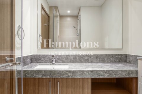 Квартира с 2 спальнями в The Address Dubai Marina, ОАЭ №149019 18