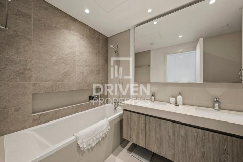 Apartment de 2 dormitorios en Zabeel, UAE No. 204038 17